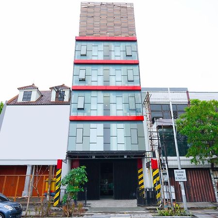 Super Oyo Flagship 3688 Pot Art Surabaya Exterior foto